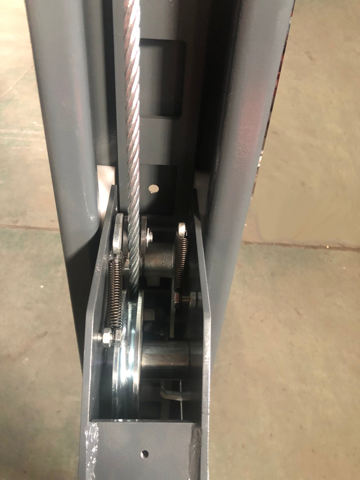 AK-4H110 Four Post Vehicle Lift 11,000lbs *Warehouse Pickup ONLY*