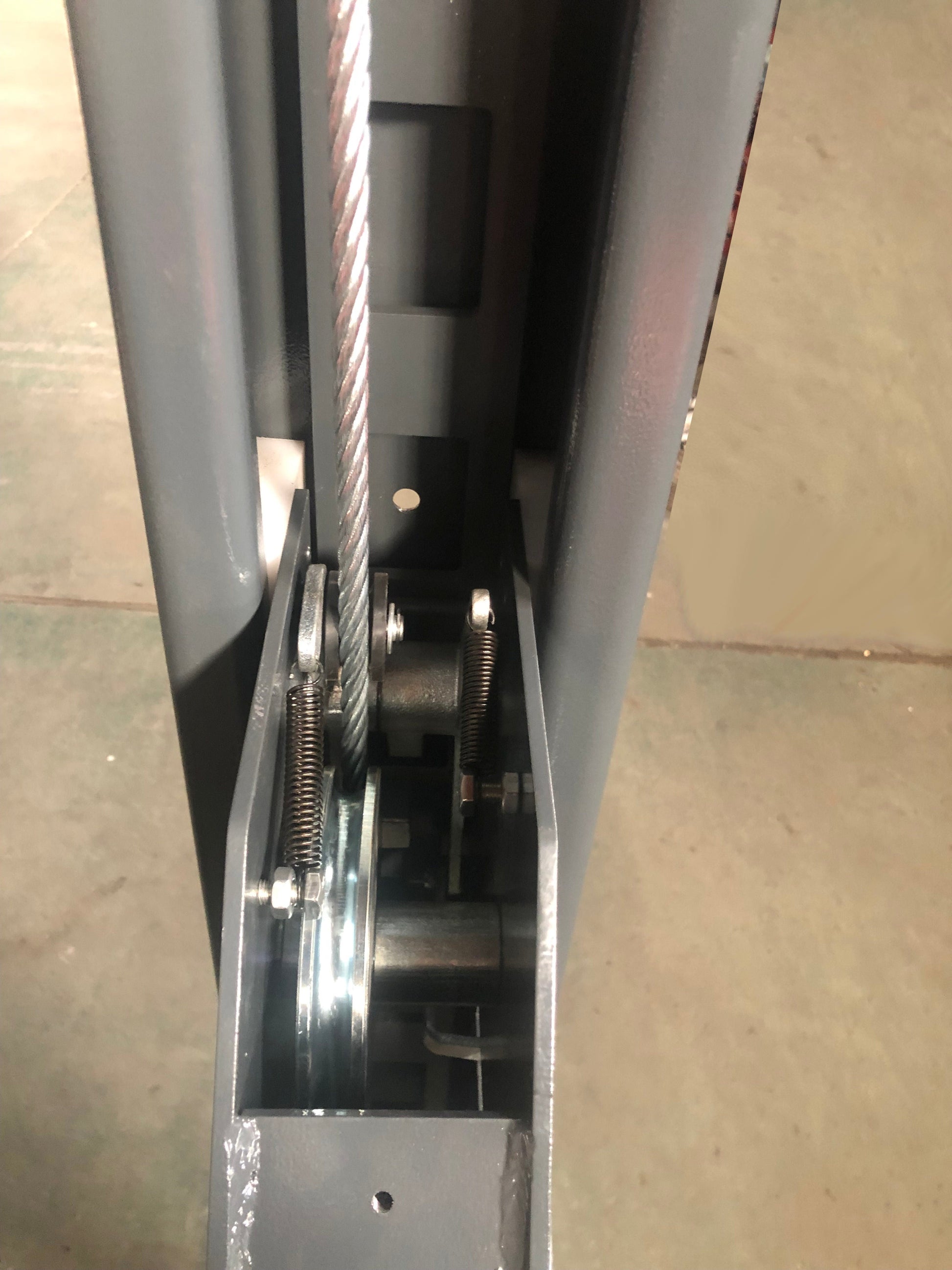 AK-4H110 Four Post Vehicle Lift 11,000lbs *Warehouse Pickup ONLY*